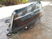 Laden Sie das Bild in den Galerie-Viewer, Frontscheinwerfer Peugeot Traveller 9847209080 Full LED Links Headlight SCH4596773248cu