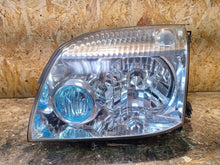 Laden Sie das Bild in den Galerie-Viewer, Frontscheinwerfer Nissan X-Trail I T30 VAY4702 Links Scheinwerfer Headlight SCH4598350955vi