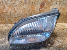 Laden Sie das Bild in den Galerie-Viewer, Frontscheinwerfer Nissan X-Trail I T30 VAY4702 Links Scheinwerfer Headlight SCH4598350955vi