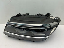 Laden Sie das Bild in den Galerie-Viewer, Frontscheinwerfer VW Tiguan 5NB941081A Full LED Links Scheinwerfer Headlight SCH4600550396rs