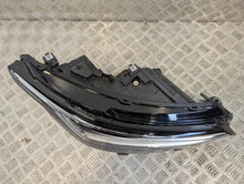 Laden Sie das Bild in den Galerie-Viewer, Frontscheinwerfer VW Golf VIII 5H1941006A Rechts Scheinwerfer Headlight SCH4603255127pg