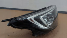 Laden Sie das Bild in den Galerie-Viewer, Frontscheinwerfer Opel Crossland X 39153432 Rechts Scheinwerfer Headlight SCH4607625710gw