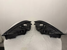 Laden Sie das Bild in den Galerie-Viewer, Frontscheinwerfer BMW 1 F40 9482808-09 9482807-13 Ein Satz Headlight SCH4617898495iw