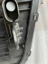 Load image into Gallery viewer, Frontscheinwerfer Hyundai Kona 92101-BE050 LED Links Scheinwerfer Headlight SCH4618298193pz
