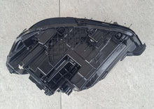 Laden Sie das Bild in den Galerie-Viewer, Frontscheinwerfer Mercedes-Benz Cla A1189062000 Rechts Scheinwerfer Headlight SCH4621285565an