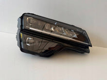 Load image into Gallery viewer, Frontscheinwerfer Skoda Karoq 57B941016D LED Rechts Scheinwerfer Headlight SCH4621884267lw