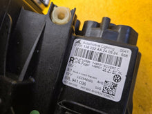Laden Sie das Bild in den Galerie-Viewer, Frontscheinwerfer VW 57L941036 LED Rechts Scheinwerfer Headlight SCH4627300243zq