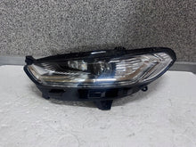 Laden Sie das Bild in den Galerie-Viewer, Frontscheinwerfer Ford Mondeo 89911919 Links Scheinwerfer Headlight SCH4630717278bt