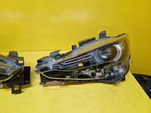 Laden Sie das Bild in den Galerie-Viewer, Frontscheinwerfer Mazda Cx5 Cx-5 KB8N-51030 Ein Satz Scheinwerfer Headlight SCH4632454943kv