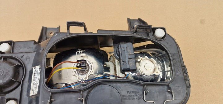 Frontscheinwerfer Mercedes-Benz A9738202561 Rechts Scheinwerfer Headlight SCH4633241911ug