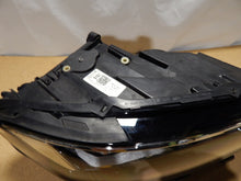 Laden Sie das Bild in den Galerie-Viewer, Frontscheinwerfer VW T-Roc T Roc 2GA941036D LED Rechts Scheinwerfer Headlight SCH4634066438cz