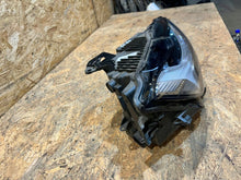 Laden Sie das Bild in den Galerie-Viewer, Frontscheinwerfer Volvo Xc60 32404706 Rechts Scheinwerfer Headlight SCH4634211088tu