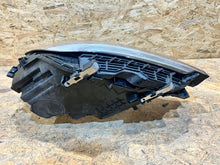 Laden Sie das Bild in den Galerie-Viewer, Frontscheinwerfer Volvo Xc60 32404706 Rechts Scheinwerfer Headlight SCH4634211088tu