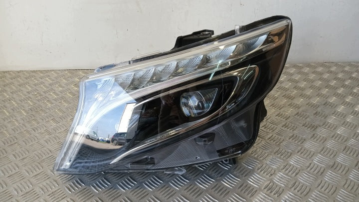 Frontscheinwerfer Mercedes-Benz Vito A4479061401 LED Links Headlight SCH4636447422ky