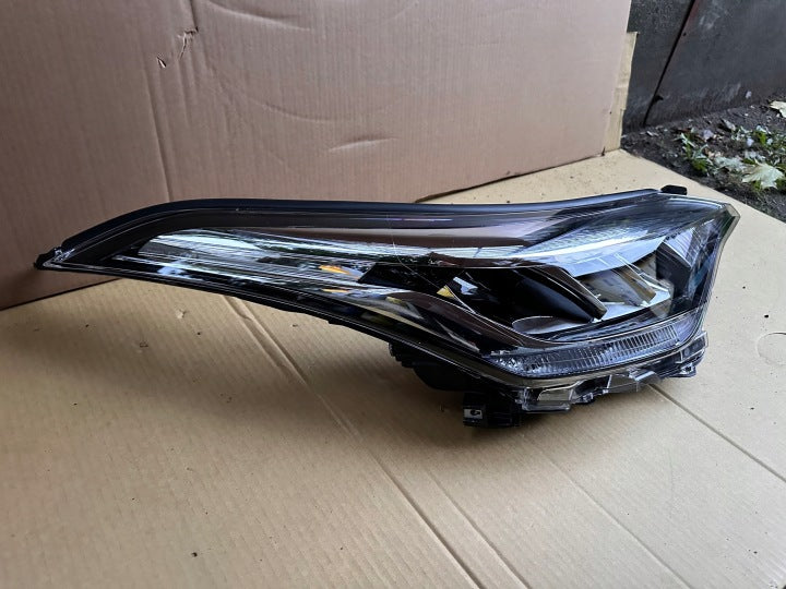 Frontscheinwerfer Toyota Chr 81150-F4180 Ein Satz Scheinwerfer Headlight SCH4641040759zi