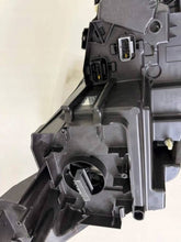 Laden Sie das Bild in den Galerie-Viewer, Frontscheinwerfer Peugeot 5008 II 9836230280 220131353589914773 Links Headlight SCH4656740314mo