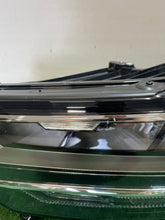 Load image into Gallery viewer, Frontscheinwerfer VW Passat B8 3G1941035 LED Links Scheinwerfer Headlight SCH4658840147pe