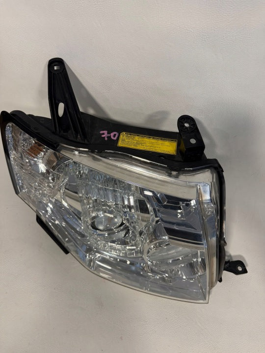 Frontscheinwerfer Mitsubishi Pajero I 10087875 Rechts Scheinwerfer Headlight SCH4660176094os