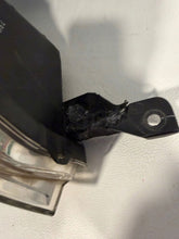 Laden Sie das Bild in den Galerie-Viewer, Frontscheinwerfer Mitsubishi Pajero I 10087875 Rechts Scheinwerfer Headlight SCH4660176094os