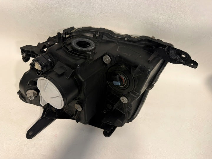 Frontscheinwerfer Mitsubishi Pajero I 10087875 Rechts Scheinwerfer Headlight SCH4660176094os