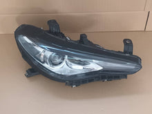 Laden Sie das Bild in den Galerie-Viewer, Frontscheinwerfer Alfa Romeo Giulia 50557244 Rechts Scheinwerfer Headlight SCH4663307258mi