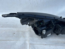 Laden Sie das Bild in den Galerie-Viewer, Frontscheinwerfer Hyundai Elantra VII Cn7 92180-AA00 LED Links Headlight SCH4669748409nj