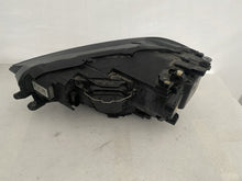Laden Sie das Bild in den Galerie-Viewer, Frontscheinwerfer BMW Sportsvan 517941032B Xenon Ein Stück (Rechts oder Links) SCH4674079509na