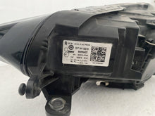 Laden Sie das Bild in den Galerie-Viewer, Frontscheinwerfer BMW Sportsvan 517941032B Xenon Ein Stück (Rechts oder Links) SCH4674079509na