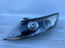 Load image into Gallery viewer, Frontscheinwerfer Kia Sportage 92101-3U250 Links Scheinwerfer Headlight SCH4678635327yk