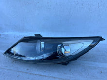 Load image into Gallery viewer, Frontscheinwerfer Kia Sportage 92101-3U250 Links Scheinwerfer Headlight SCH4678635327yk