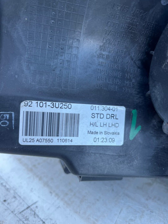 Frontscheinwerfer Kia Sportage 92101-3U250 Links Scheinwerfer Headlight SCH4678635327yk