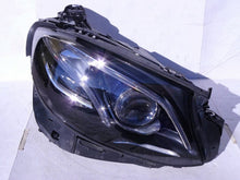 Laden Sie das Bild in den Galerie-Viewer, Frontscheinwerfer Mercedes-Benz W213 A2139067606 LED Rechts Headlight SCH4678691812if