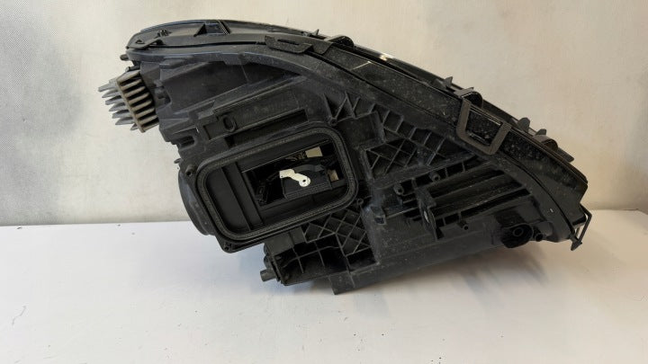 Frontscheinwerfer Mercedes-Benz Eqa Eqb A2439062801 LED Rechts Headlight SCH4679910807lw