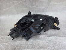 Laden Sie das Bild in den Galerie-Viewer, Frontscheinwerfer Seat Ibiza I 6F1941008G Rechts Scheinwerfer Headlight SCH4681393083op