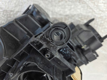 Laden Sie das Bild in den Galerie-Viewer, Frontscheinwerfer Seat Ibiza I 6F1941008G Rechts Scheinwerfer Headlight SCH4681393083op