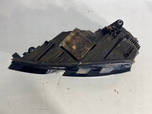 Load image into Gallery viewer, Frontscheinwerfer Skoda Octavia III 5E1941016D LED Rechts Scheinwerfer Headlight SCH4683820452le