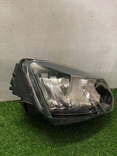 Laden Sie das Bild in den Galerie-Viewer, Frontscheinwerfer Skoda Yeti 5L1941016C Xenon Rechts Scheinwerfer Headlight SCH4688467864sh