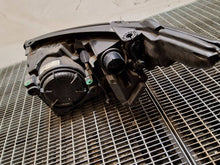 Laden Sie das Bild in den Galerie-Viewer, Frontscheinwerfer Land Rover Evoque BJ3213W029AC 1507115486 Rechts Headlight SCH4693378122jp