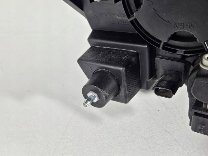 Frontscheinwerfer Ssangyong Rexton W 83101360011 Xenon Links Headlight SCH4702169591pm