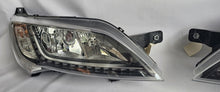 Laden Sie das Bild in den Galerie-Viewer, Frontscheinwerfer Fiat Ducato 1394422080 1394430080 Ein Satz Headlight SCH4703882037mk