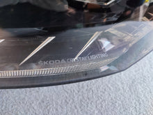 Laden Sie das Bild in den Galerie-Viewer, Frontscheinwerfer Skoda Fabia I 6VB941015B LED Links Scheinwerfer Headlight SCH4704922743kh