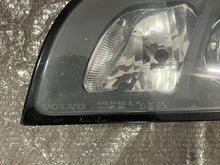 Laden Sie das Bild in den Galerie-Viewer, Frontscheinwerfer Volvo V50 30698889 Links Scheinwerfer Headlight SCH4710338598ps