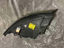 Laden Sie das Bild in den Galerie-Viewer, Frontscheinwerfer Volvo V50 30698889 Links Scheinwerfer Headlight SCH4710338598ps