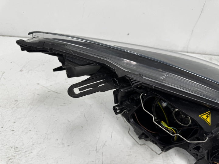 Frontscheinwerfer Renault Megane III 260608523R Xenon Links Headlight SCH4716555820fd
