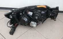Load image into Gallery viewer, Frontscheinwerfer Subaru Impreza 07-11R Xenon Links Scheinwerfer Headlight SCH4717489169ta