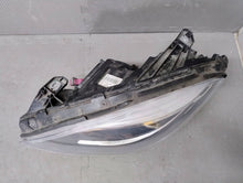 Laden Sie das Bild in den Galerie-Viewer, Frontscheinwerfer Mercedes-Benz W246 A2468207161 Xenon Links Headlight SCH4732999042hr