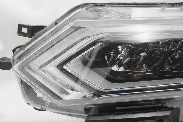 Frontscheinwerfer Nissan Qashqai I J11 100-19011 100-19012 Links Headlight SCH4733942950vr