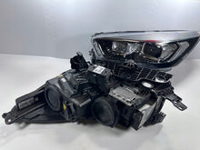 Load image into Gallery viewer, Frontscheinwerfer Ford Kuga I GV41-13D154-EH GV41-13D155-EH Ein Satz Headlight SCH4737440507sk