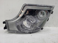 Laden Sie das Bild in den Galerie-Viewer, Frontscheinwerfer Mercedes-Benz A9618204039 Links Scheinwerfer Headlight SCH4741716707jd