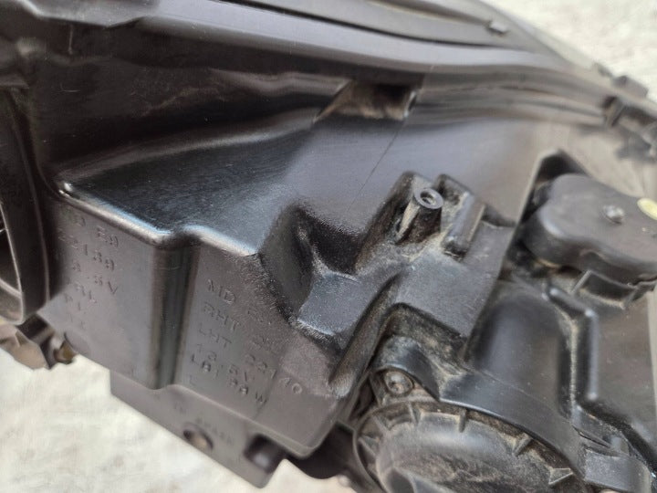 Frontscheinwerfer Seat Tarraco 5FJ941007J 90143460 Links Scheinwerfer Headlight SCH4757159604cf